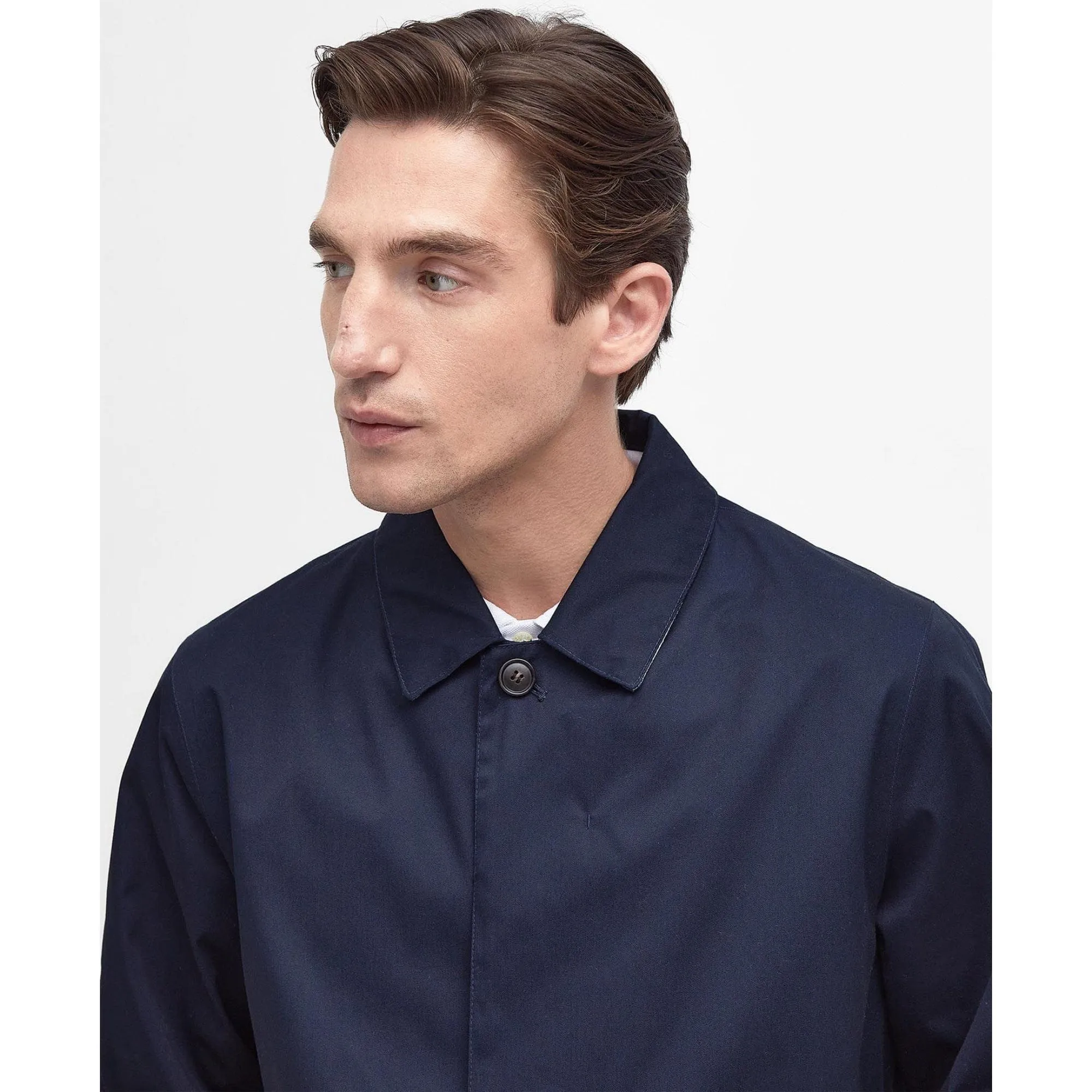 Barbour Rokig Lightweight Waterproof Jacket in Navy/Berwick