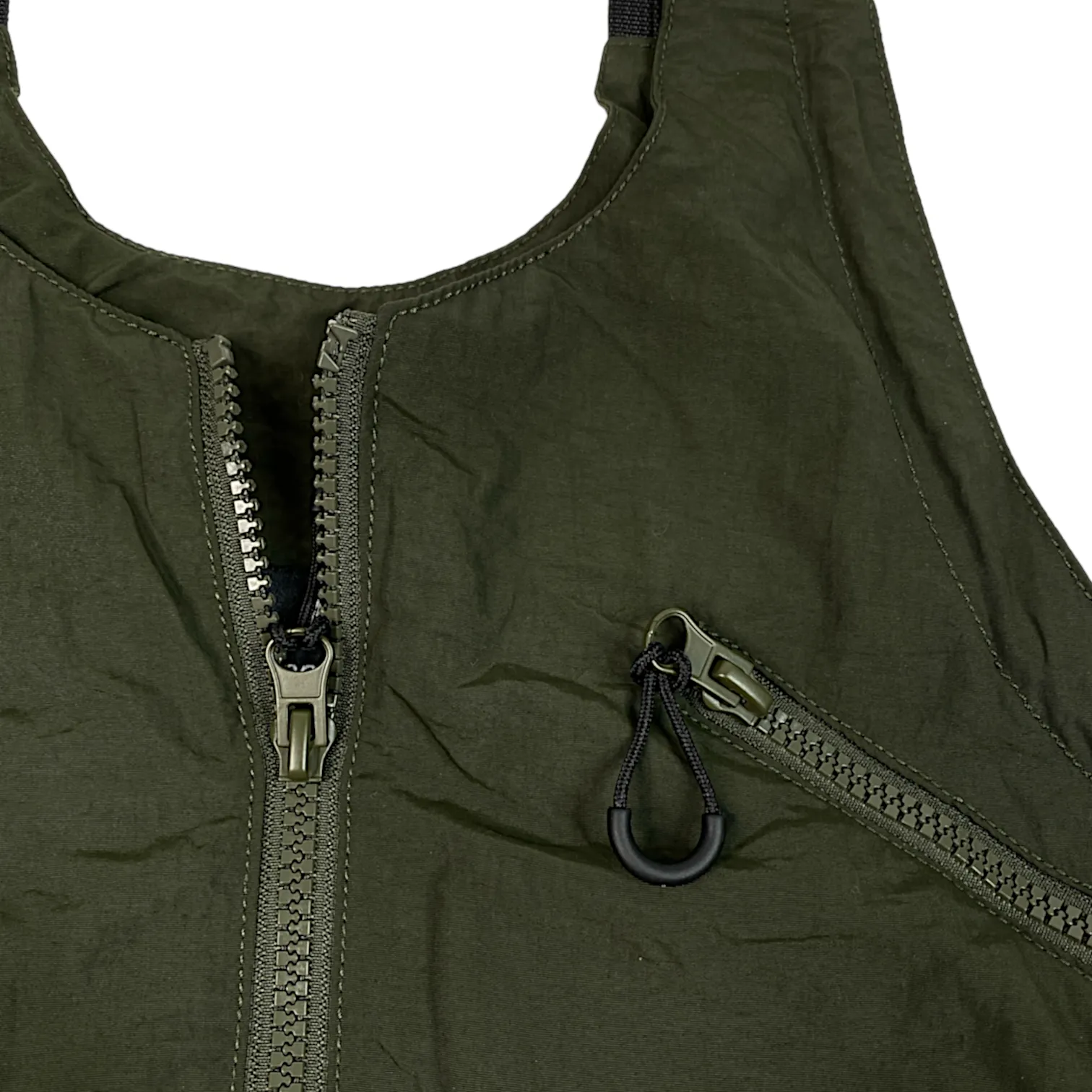 Convertible tote bag tactical vest