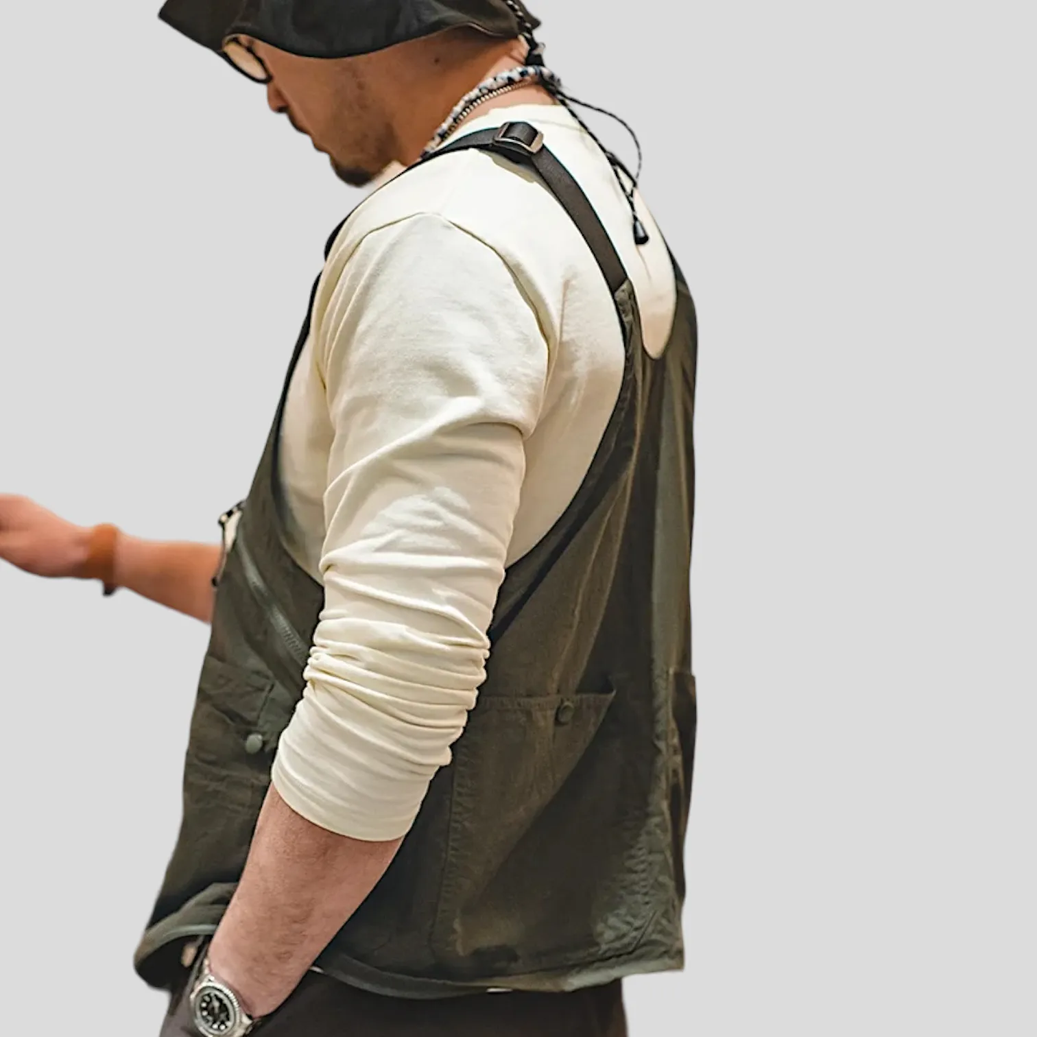 Convertible tote bag tactical vest