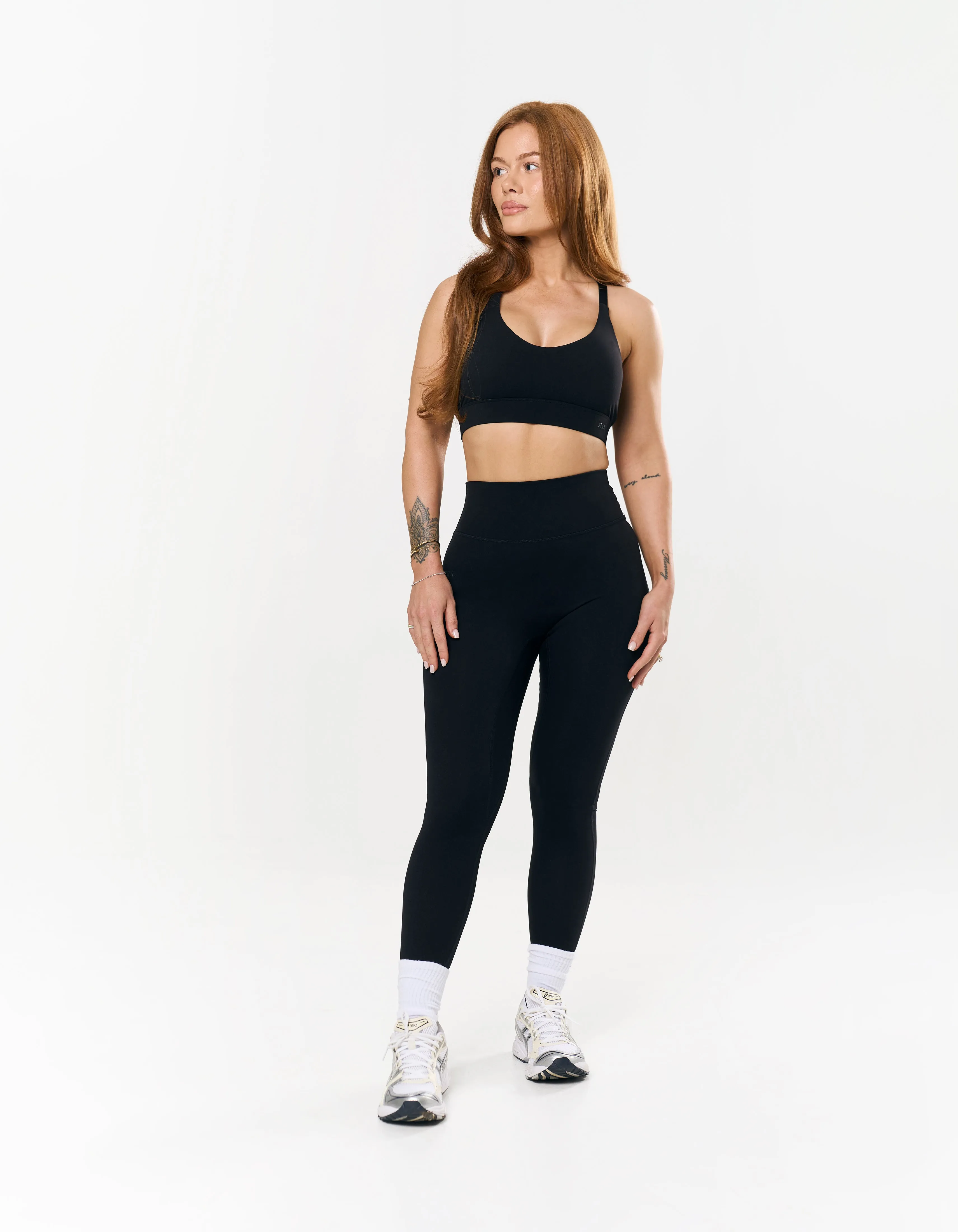 Low Cut Adapt Crop NANDEX - Black