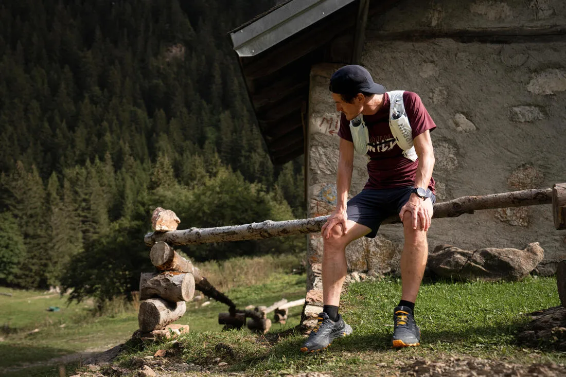 MEN'S TRAIL RUNNING SHORT-SLEEVED T-SHIRT - GRAPH/AQUA