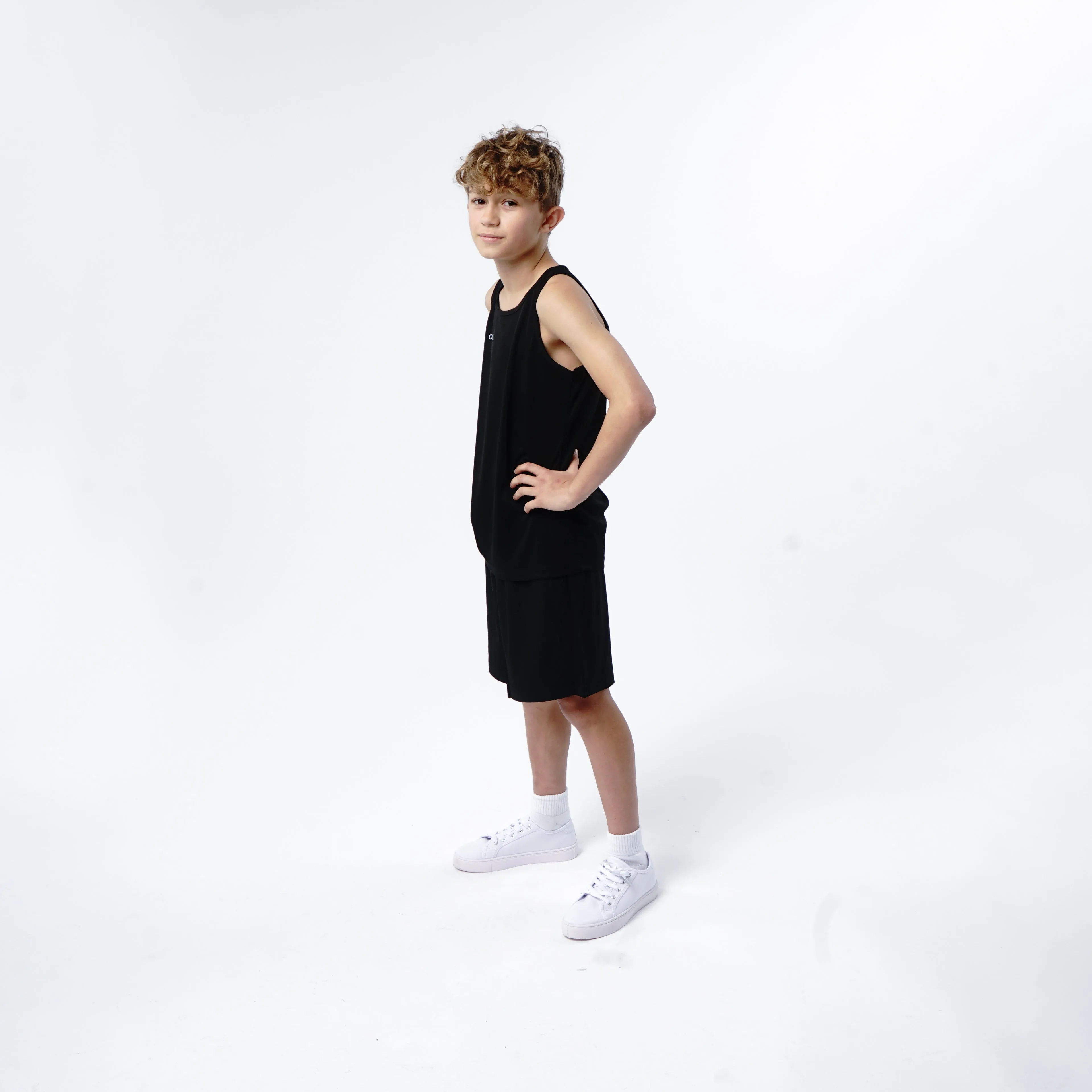 Omnitau Kid's Core Crew Neck Athletics Vest - Black