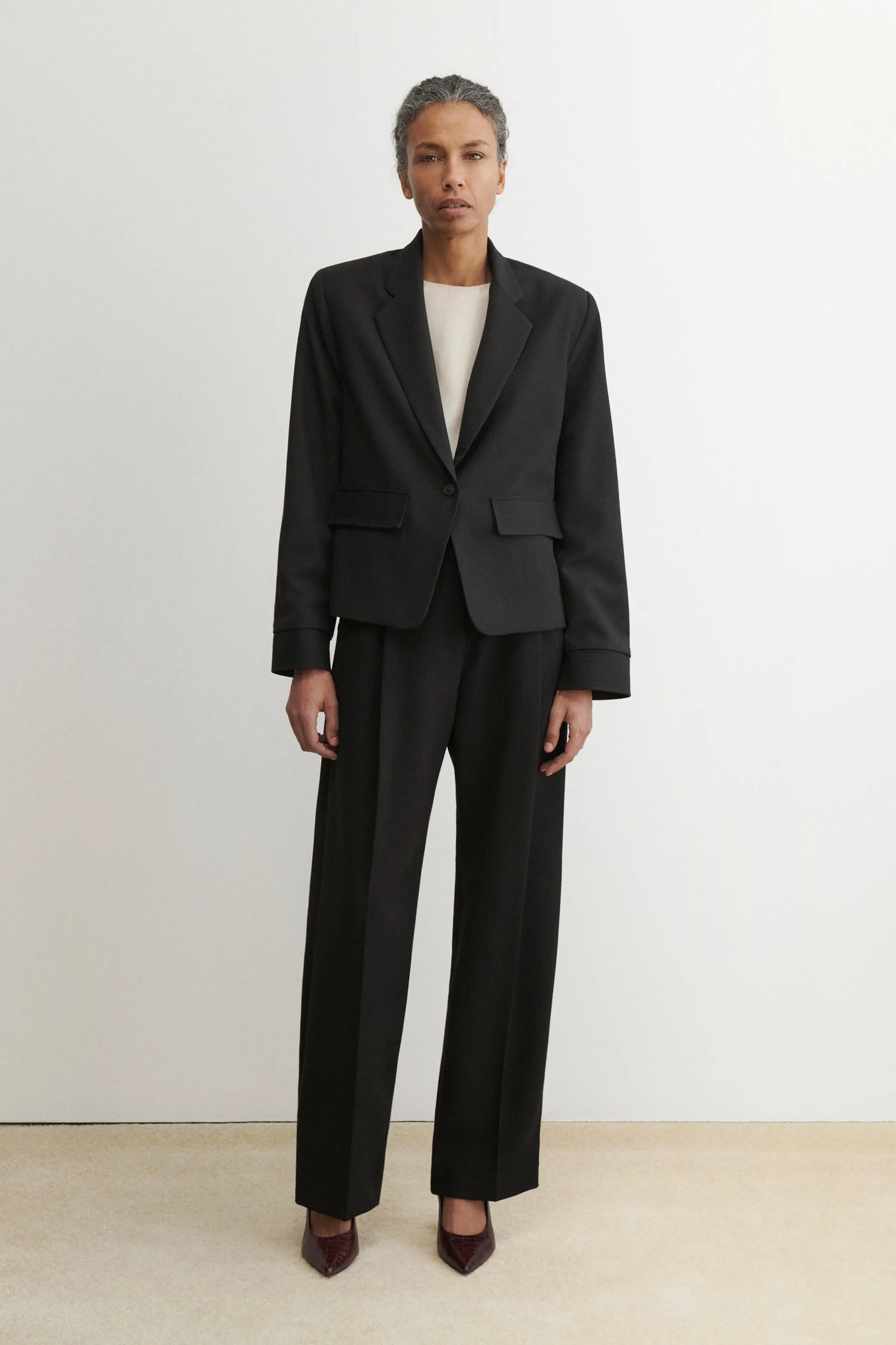 Static Blazer