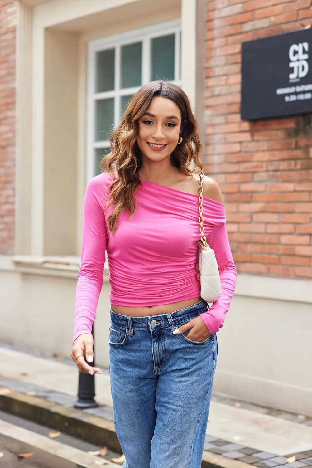 Zeagoo Womens Long Sleeve Off The Shoulder Casual Crop Tops Boat Neck Going Out Slim Fit Y2K T Shirts 2024